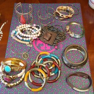 Colorful Bracelet Assortment + Gold/Display